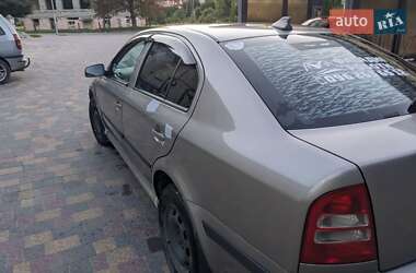 Лифтбек Skoda Octavia 2008 в 