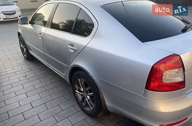 Лифтбек Skoda Octavia 2010 в 