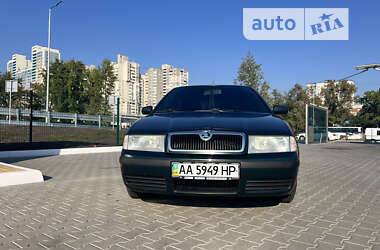 Лифтбек Skoda Octavia 2001 в Киеве