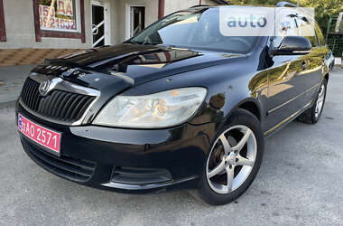 Универсал Skoda Octavia 2010 в Староконстантинове