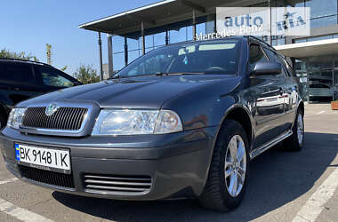 Универсал Skoda Octavia 2009 в Луцке