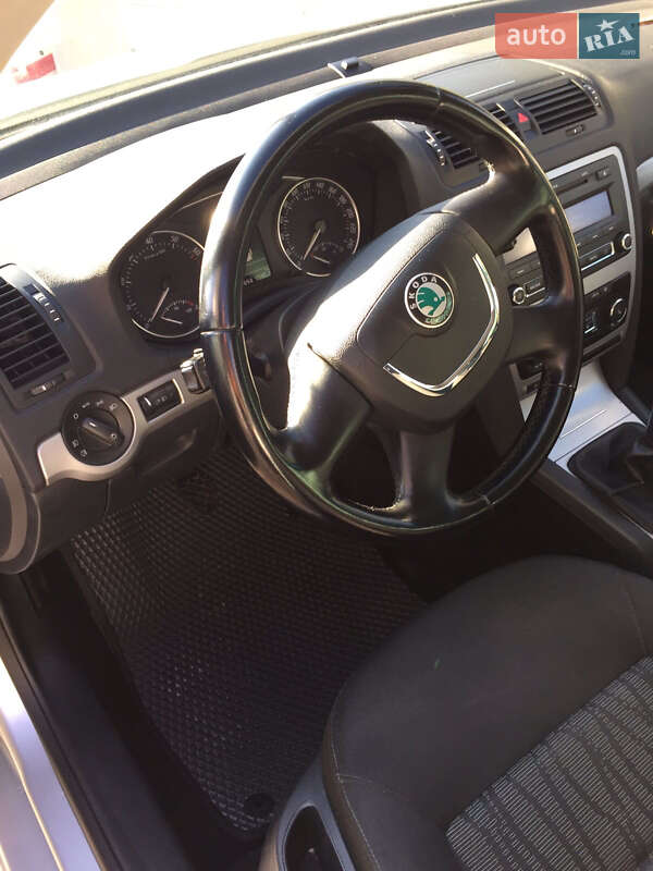 Універсал Skoda Octavia 2010 в Вінниці