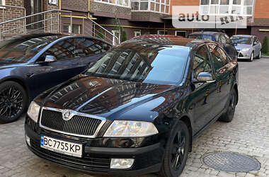 Лифтбек Skoda Octavia 2008 в Львове