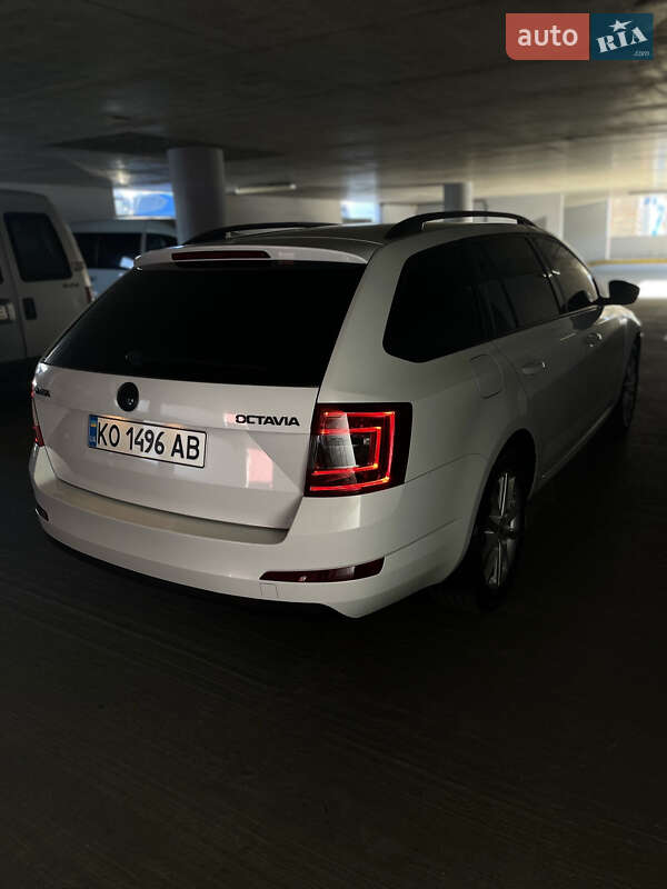 Універсал Skoda Octavia 2014 в Мукачевому