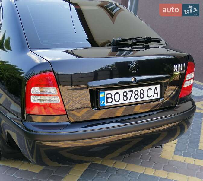 Лифтбек Skoda Octavia 2002 в Тернополе