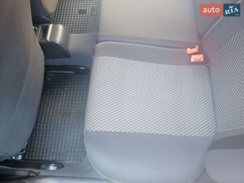 Лифтбек Skoda Octavia 2002 в Тернополе