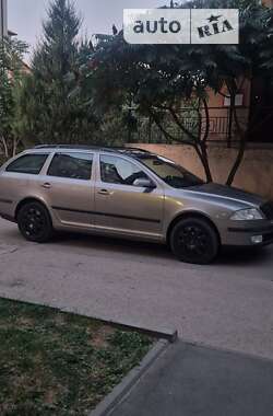 Універсал Skoda Octavia 2008 в Харкові