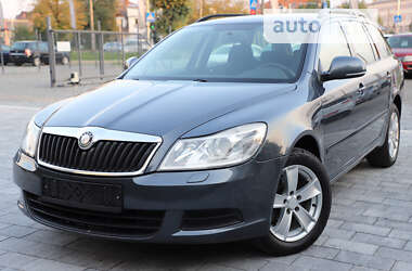 Універсал Skoda Octavia 2011 в Дрогобичі