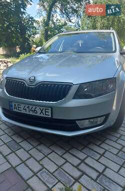 Універсал Skoda Octavia 2013 в Дніпрі