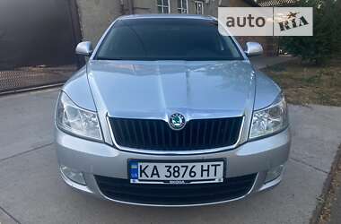 Ліфтбек Skoda Octavia 2012 в Сумах