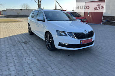 Универсал Skoda Octavia 2017 в Лозовой