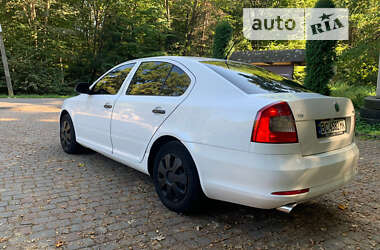 Лифтбек Skoda Octavia 2011 в Львове