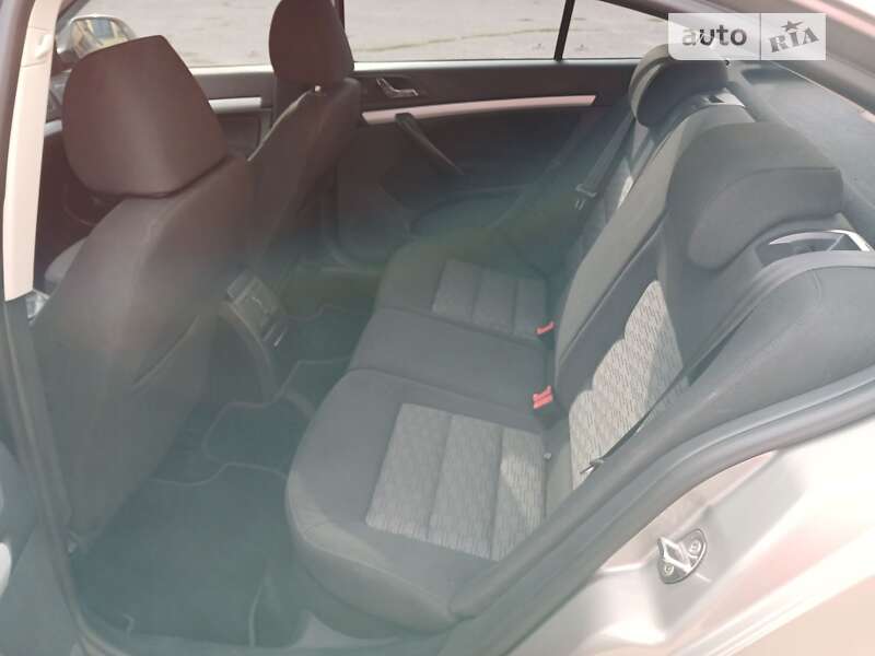 Ліфтбек Skoda Octavia 2011 в Ставищі