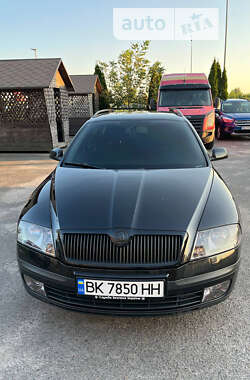 Универсал Skoda Octavia 2006 в Ровно