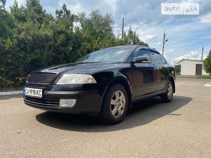 Ліфтбек Skoda Octavia 2008 в Смілі