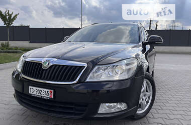 Универсал Skoda Octavia 2010 в Луцке