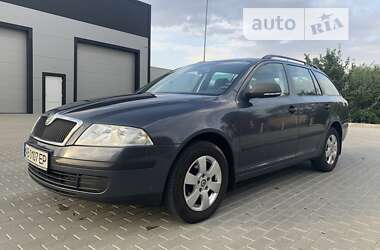 Универсал Skoda Octavia 2011 в Бершади