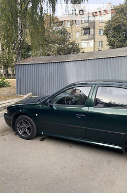 Ліфтбек Skoda Octavia 2001 в Харкові