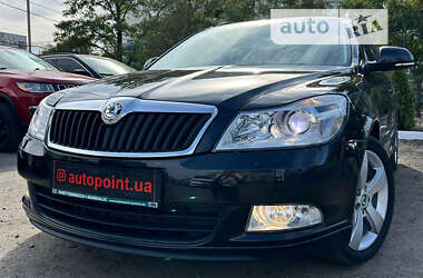 Універсал Skoda Octavia 2012 в Сумах