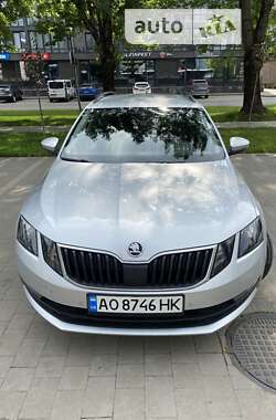 Универсал Skoda Octavia 2017 в Ужгороде