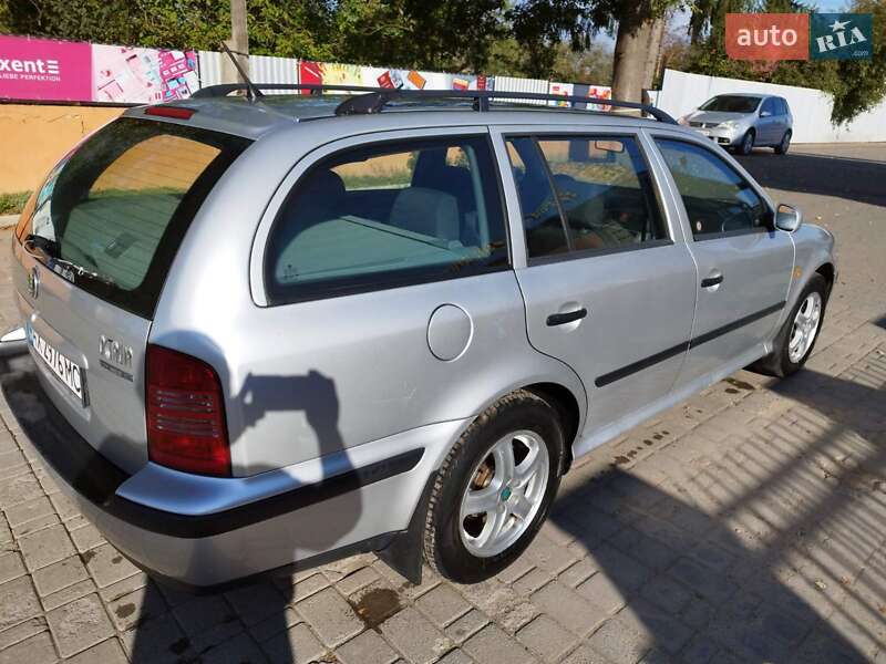 Універсал Skoda Octavia 1999 в Коломиї