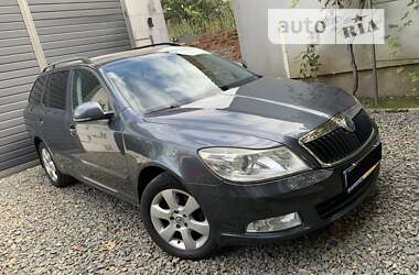 Универсал Skoda Octavia 2009 в Сваляве