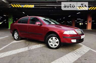 Лифтбек Skoda Octavia 2008 в Киеве