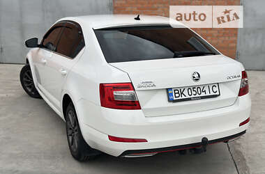 Лифтбек Skoda Octavia 2014 в Дубровице