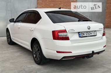 Лифтбек Skoda Octavia 2014 в Дубровице