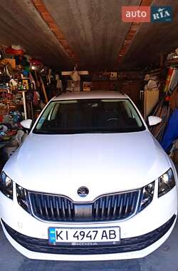 Универсал Skoda Octavia 2019 в 