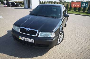 Лифтбек Skoda Octavia 2007 в Городке