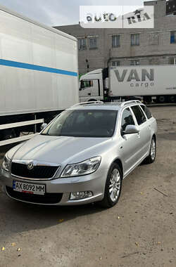 Універсал Skoda Octavia 2009 в Харкові