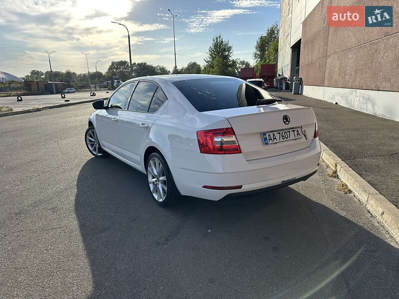 Лифтбек Skoda Octavia 2017 в Киеве