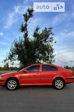 Лифтбек Skoda Octavia 1998 в Кривом Роге