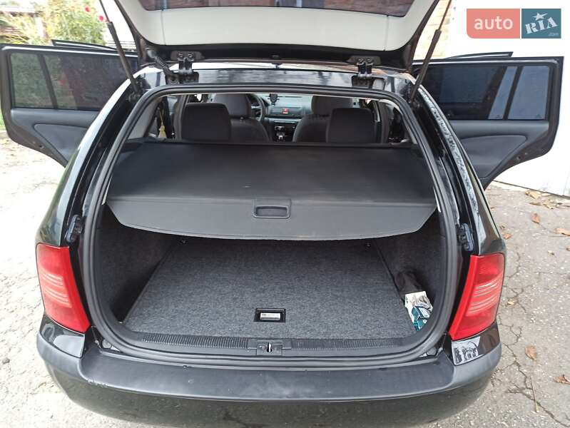 Универсал Skoda Octavia 2003 в Виннице