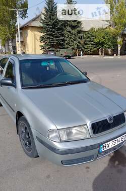 Ліфтбек Skoda Octavia 2003 в Добропіллі