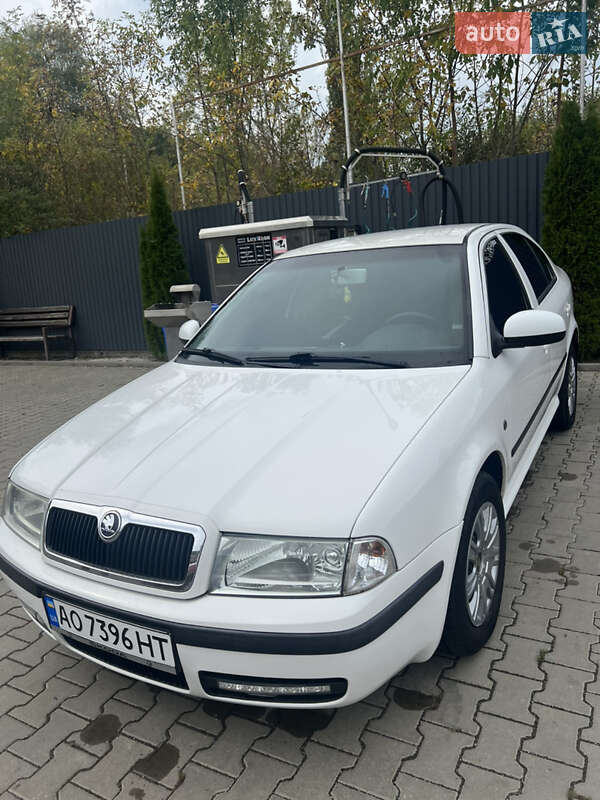 Ліфтбек Skoda Octavia 2009 в Іршаві