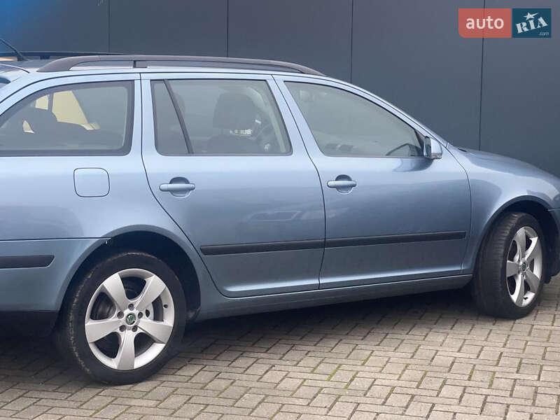 Універсал Skoda Octavia 2007 в Одесі