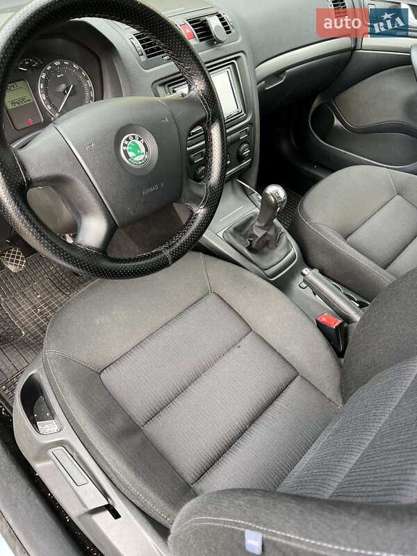 Універсал Skoda Octavia 2007 в Одесі
