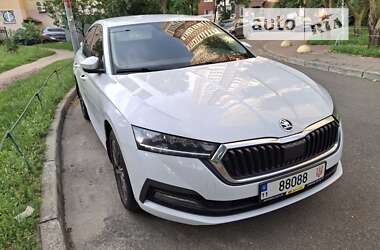 Лифтбек Skoda Octavia 2020 в Киеве