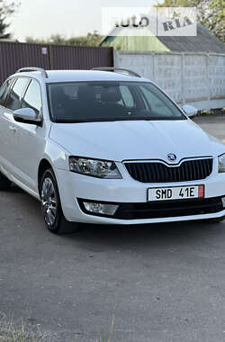 Универсал Skoda Octavia 2015 в Коростышеве