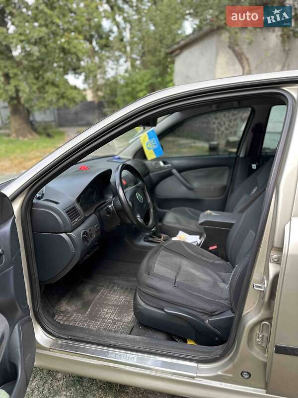 Лифтбек Skoda Octavia 2006 в Киеве фото 9 Лифтбек Skoda Octavia 2006 в Киеве