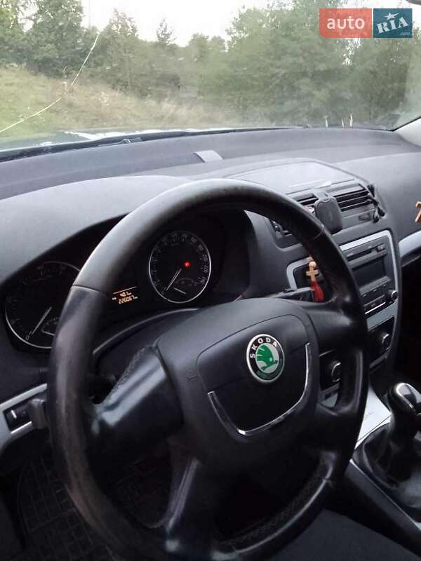 Универсал Skoda Octavia 2011 в Перемышлянах фото 13 Универсал Skoda Octavia 2011 в Перемышлянах