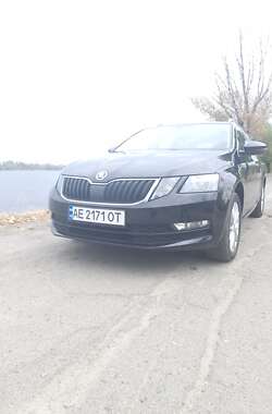 Универсал Skoda Octavia 2018 в Днепре