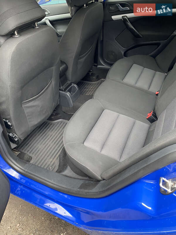 Універсал Skoda Octavia 2006 в Сарнах