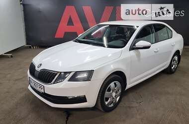 Лифтбек Skoda Octavia 2019 в Киеве