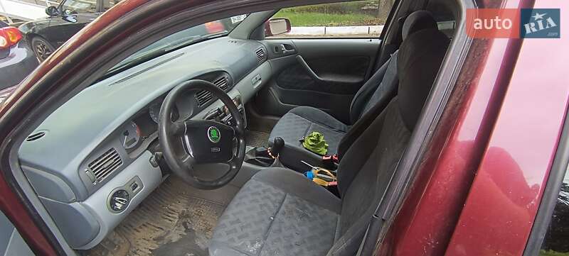 Ліфтбек Skoda Octavia 1999 в Роздільній