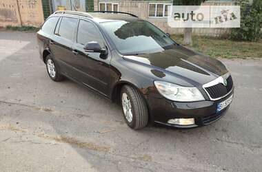 Универсал Skoda Octavia 2011 в Лубнах