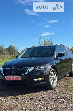 Універсал Skoda Octavia 2020 в Дубні