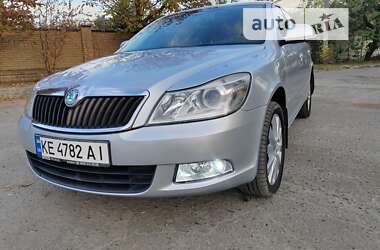 Ліфтбек Skoda Octavia 2009 в Дніпрі